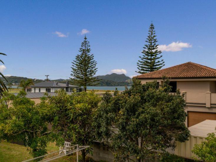 Hosts On The Coast View To Mercury Whitianga Exterior foto